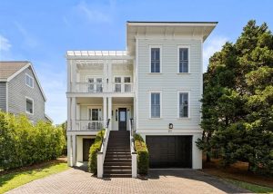 Exterior view of 410 Carolina.