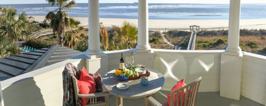 vacation rental deck overlooking ocean