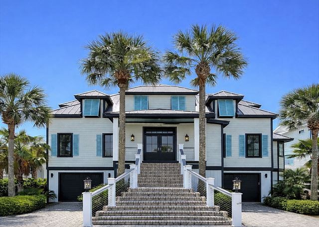 612 Ocean / Oceanfront / Bella Vista / Pool / Spa / Elevator