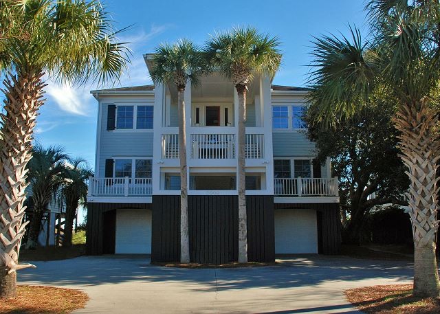 3000 Palm / Oceanfront / Sand Pit / Screen Porch / Elevator